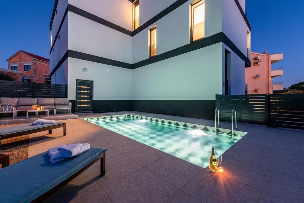 Apartments House Novel Novalja Bagian luar foto